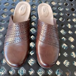 Clark's Ultimate Comfort Collection Mules